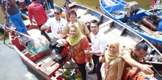 Nelayan di Semarang Terima Paket LPG dari Pertamina