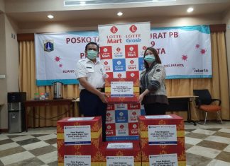 Lotte Group Serahkan 400 Paket Bingkisan untuk Gugus Tugas Tim Penanganan Covid-19 DKI Jakarta Lotte Group Serahkan 400 Paket Bingkisan untuk Gugus Tugas Tim Penanganan Covid-19 DKI Jakarta