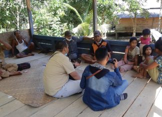 Fasilitas Pendidikan Untuk Suku Anak Dalam